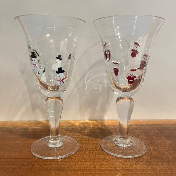 Set of (2) Crate & Barrel 8oz Blown Glass Fused Snowmen Santa Wine Goblet Glass - Picture 3 of 10